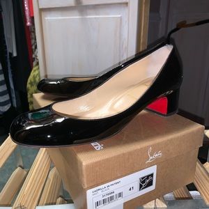 Size 41 Christian Louboutin kitten heels